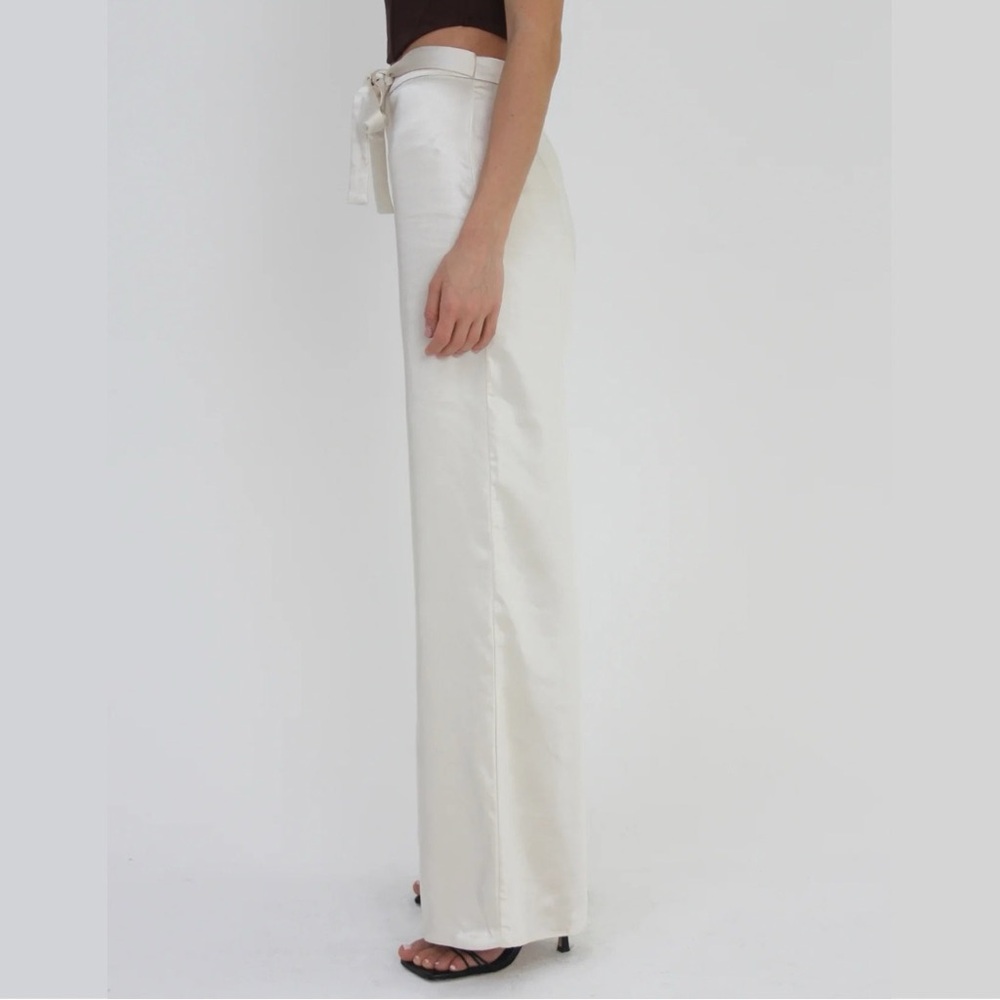 SALT + CO. - Bottom No. 03, Satin Wide Leg Pants in Pearl (NWT) - Picture 4 of 6